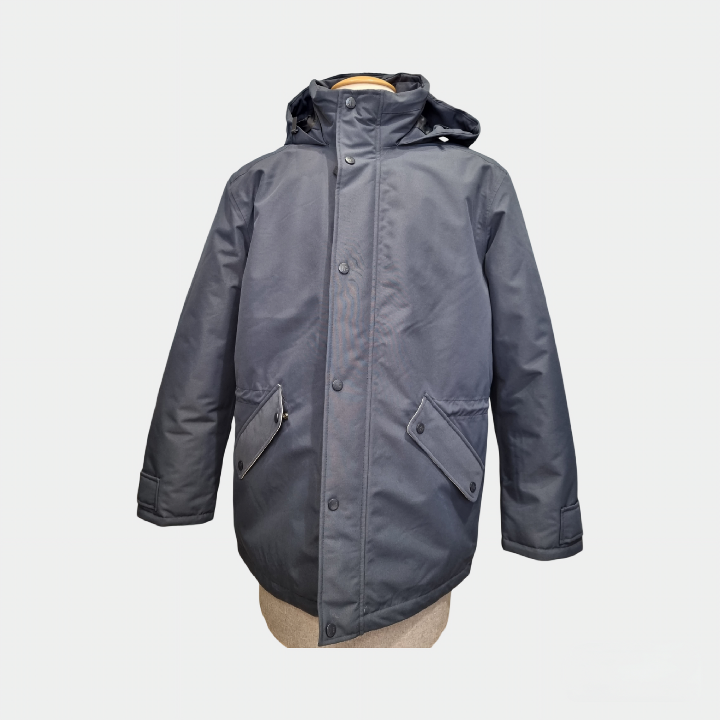 Parka AIGLE 1853 bleu marine avec capuche, intérieur doudoune et traitement déperlant