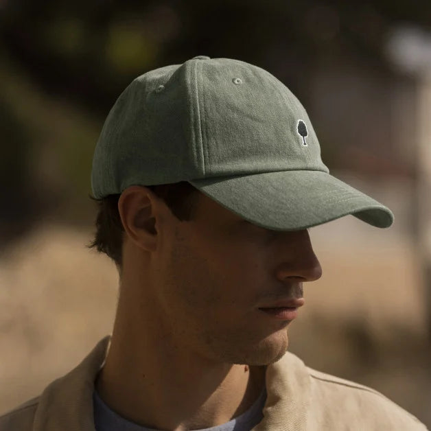 Casquette vert kaki FAGUO en 100% coton, élégante et écoresponsable

